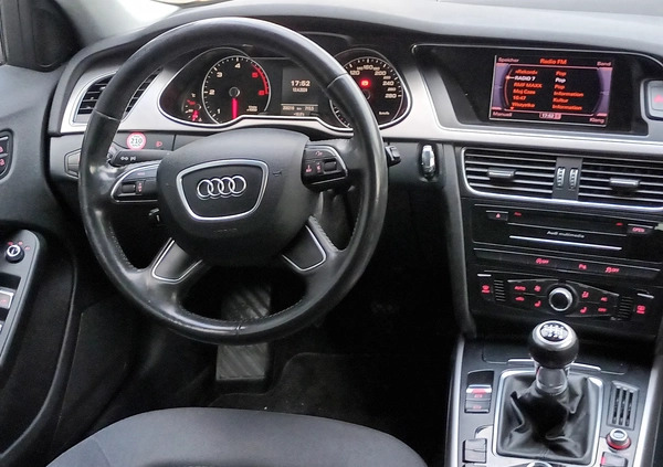 Audi A4 cena 38900 przebieg: 206000, rok produkcji 2012 z Ciechanów małe 79